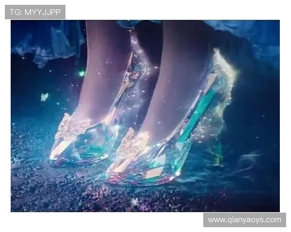 东京灰姑娘:在都市霓虹中,寻找你的水晶鞋 东京灰姑娘:在都市霓虹中,寻找你的水晶鞋